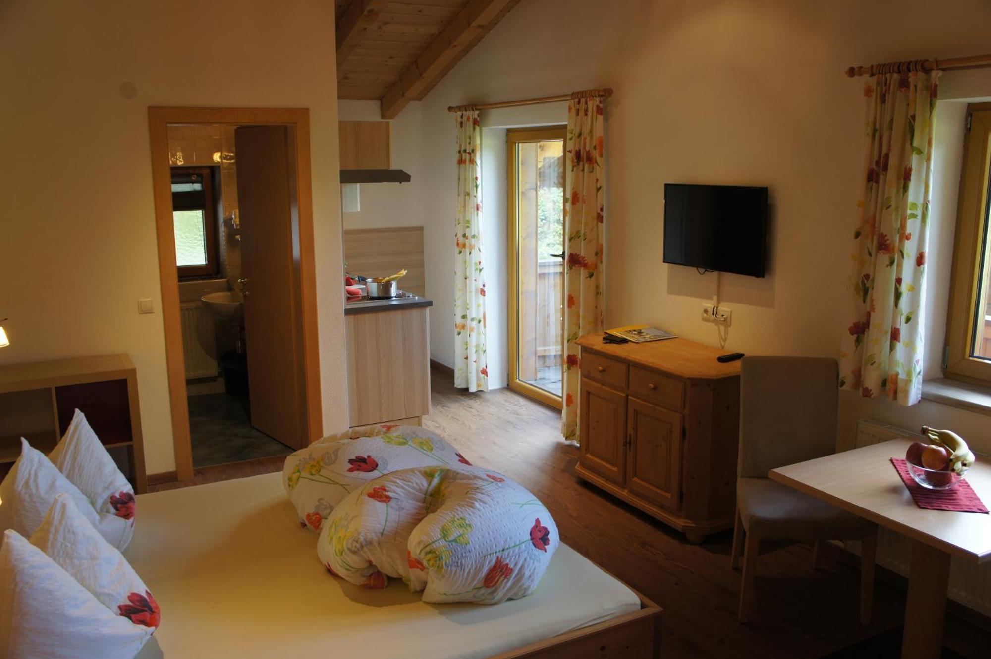 Alpenecho Apartment *